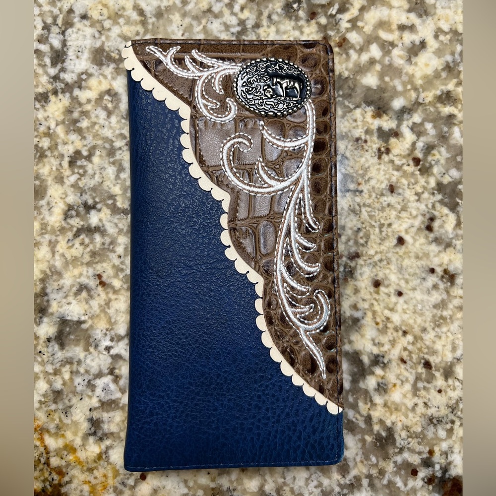 Leather Wallet - Picture 1 of 4